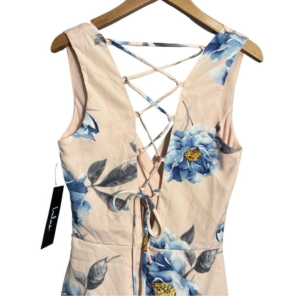 NWT Lulu’s Garden Walk Blush Pink Floral Print Lace-Up
Skater Dress - Picture 8 of 10